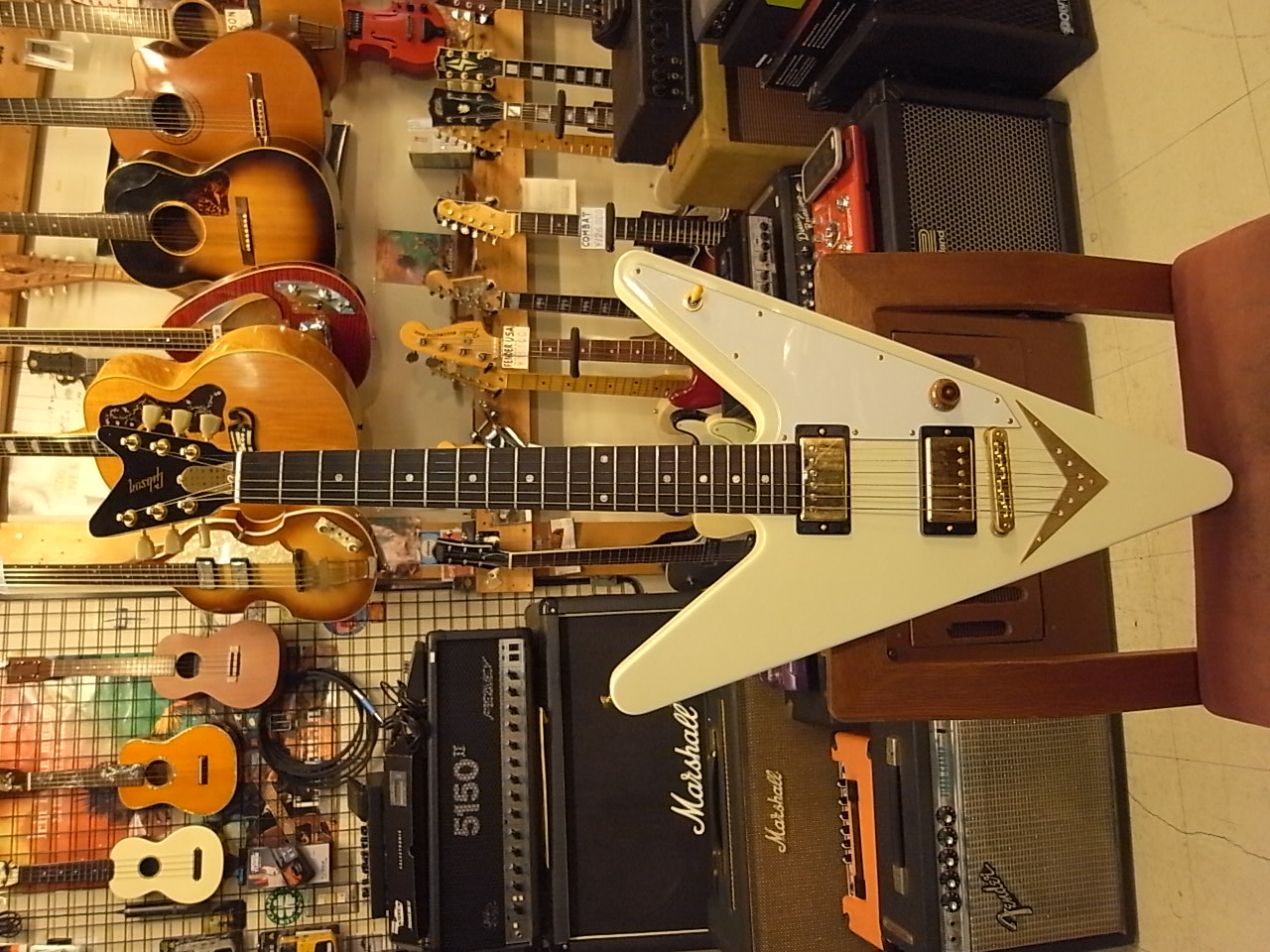 Gibson Reverse Flying V: It's a Bizarre World.
